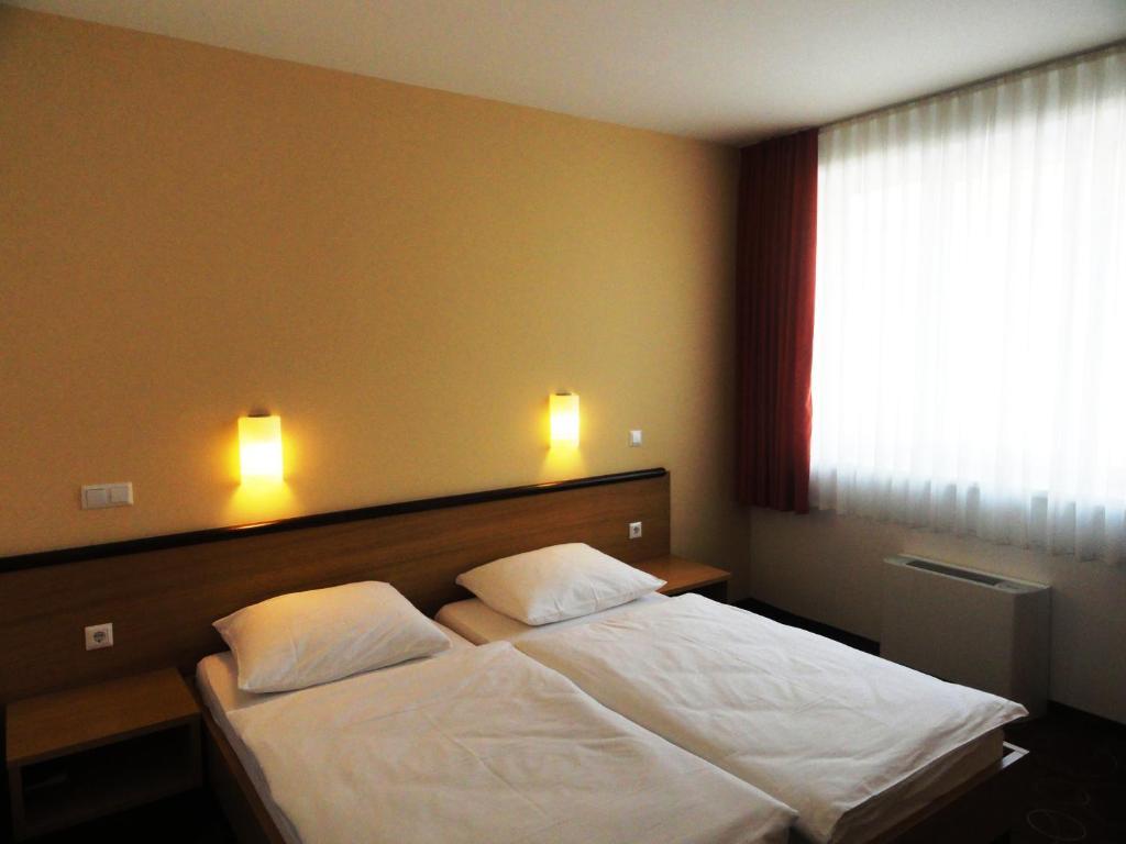 Hotel Bela Krajina Metlika Cameră foto